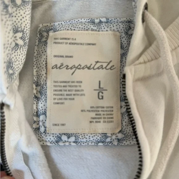 Woman’s Aeropostale White Hoodie - Picture 2 of 6